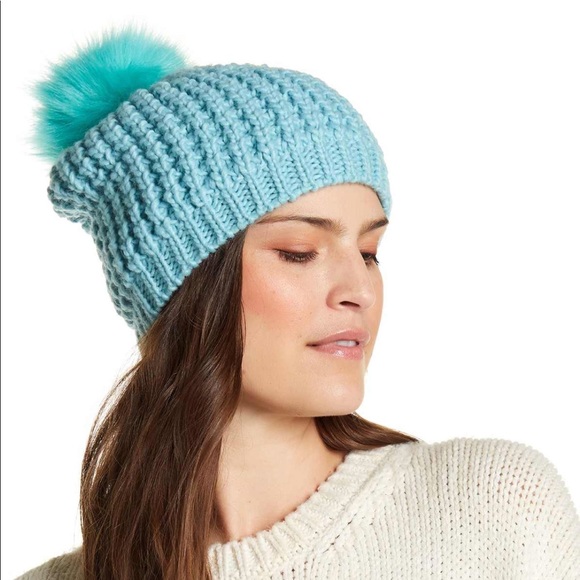 Kyi Kyi Accessories - 🅛🅐🅢🅣 🅞🅝🅔 NORDSTROM Kyi Kyi Pompom snow hat
